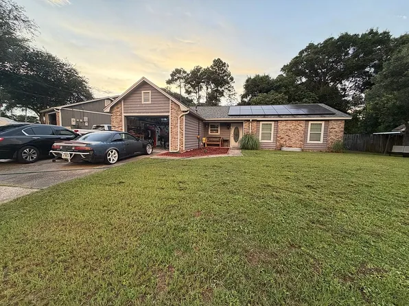 6473 Memphis Ave, Pensacola, FL 32526