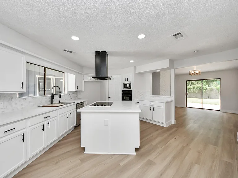 7427 Willow Oak Dr — Photo 27