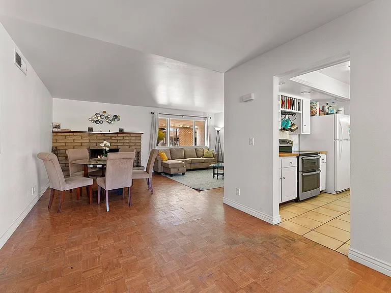 701 N Central Dr #3 — Photo 9