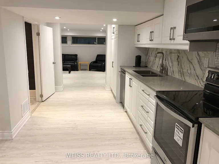 55 Addington Ave #B — Photo 6
