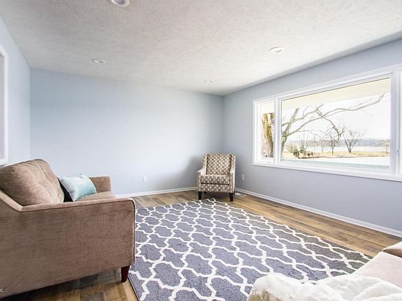 23999 Findley Rd-103