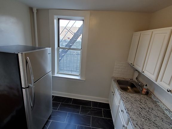 5th image of 47-50 47th St #3