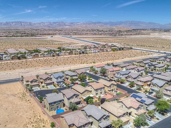 5th image of 10638 Valley Edge Ct
