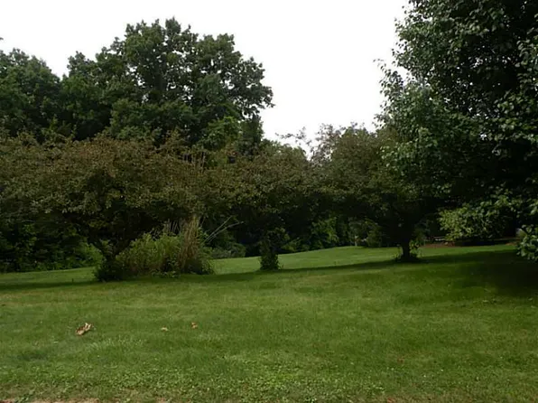 2 Lexington Ct, McMurray, PA 15317