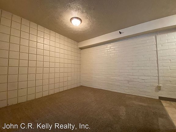 3rd image of 100 Hunter Garden Ct APT 105
