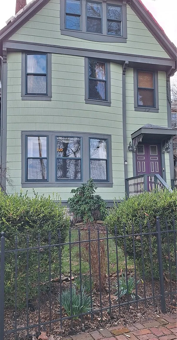 5 bed, 3.5 bath, 2615 sqft, $4,250 — Photo 3