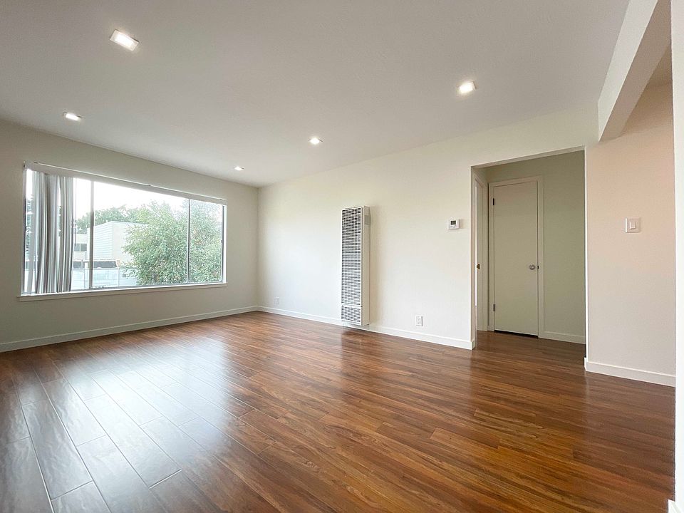 1st image of 319 Duncan St APT 4