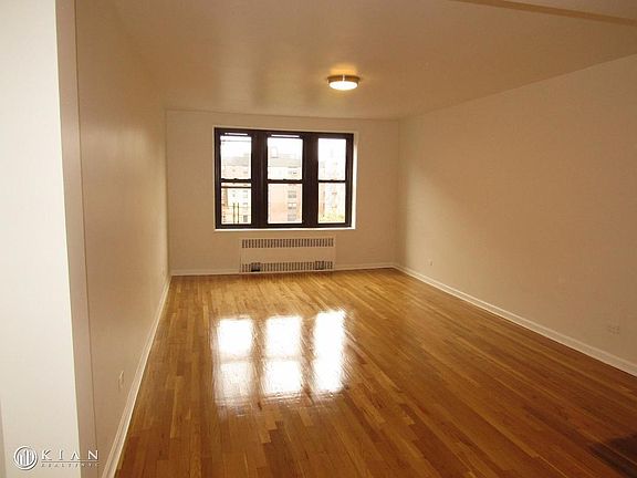 2nd image of 3415 Parsons Blvd APT 7B