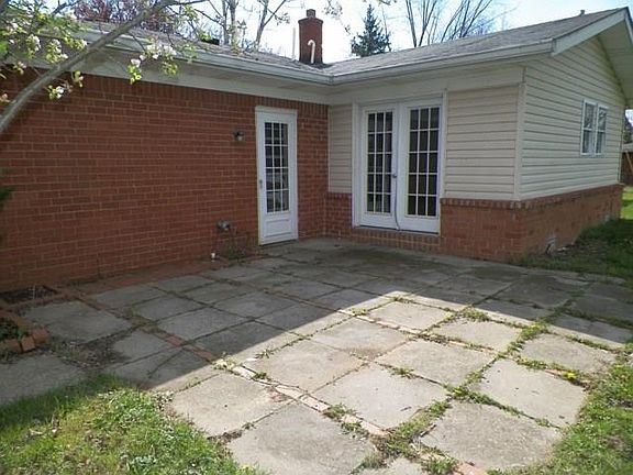 3rd image of 4426 Bridgefield West Dr