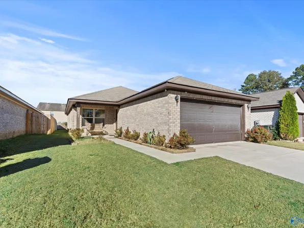 102 Winstead Cir, Owens X Rds, AL 35763