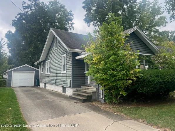 907 Lenore Ave, Lansing, MI 48910