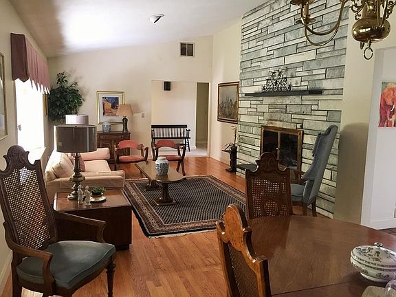 5th image of 22 Rocky Ln