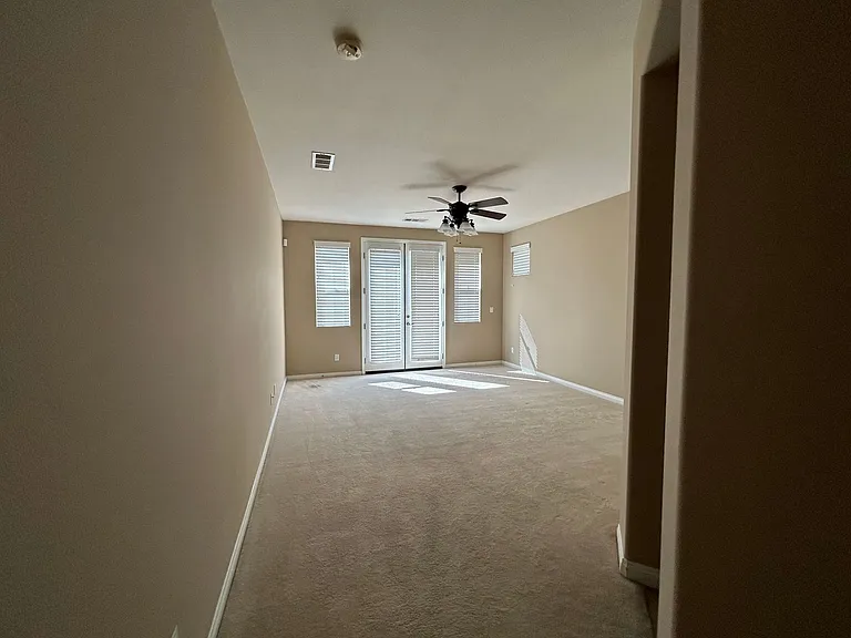 15005 Via Messina Dr — Photo 24