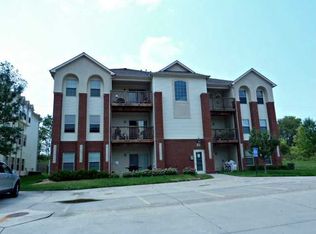 805 Blue Sky Dr UNIT 101, North Liberty, IA 52317