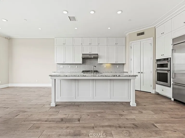 110 Statura — Photo 7