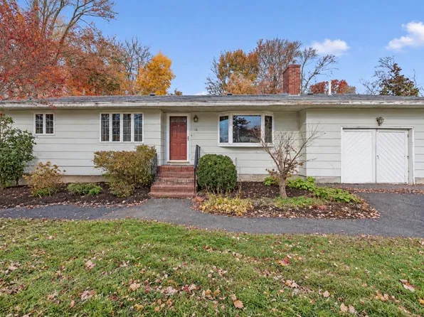 18 Juniper Road, Salem, NH 03079