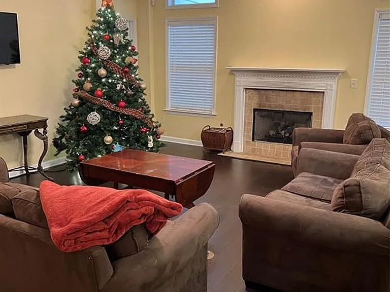 9713 Silver Bell Ct — Photo 16