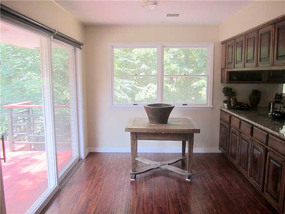 5th image of 10333 Virden Ln