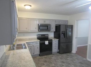 3302 Nora Ln, Louisville, KY 40220