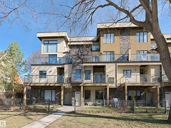 3rd image of 11518 76th Ave NW #13