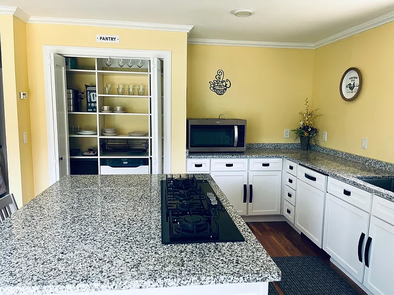 4458 Countryside W — Photo 25