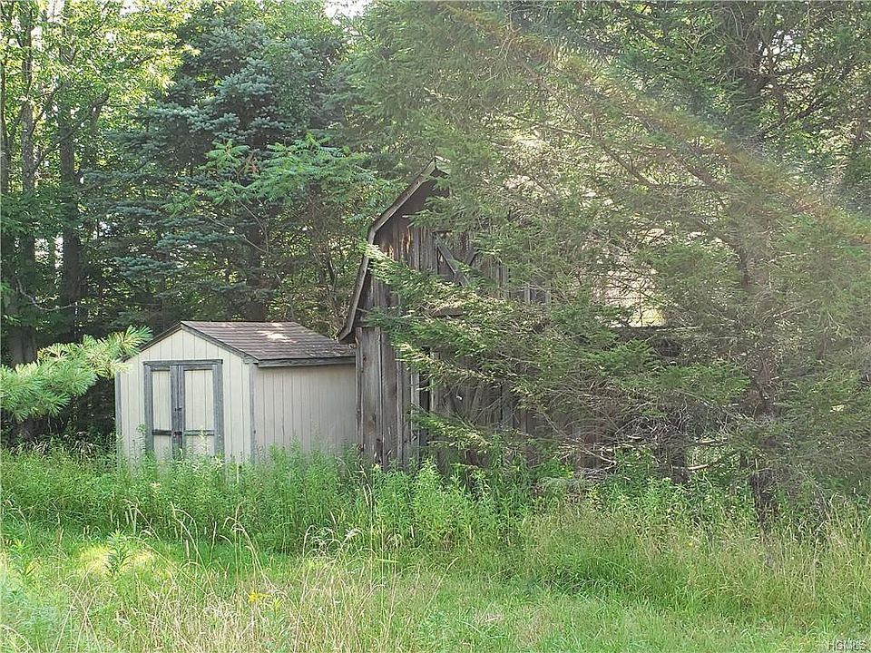 2nd image of 70 Barton Rd