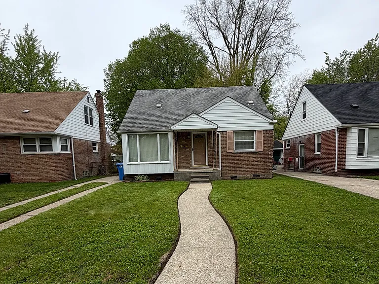 795 Fairwood St — Photo 1