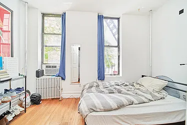 Rented by Living New York
