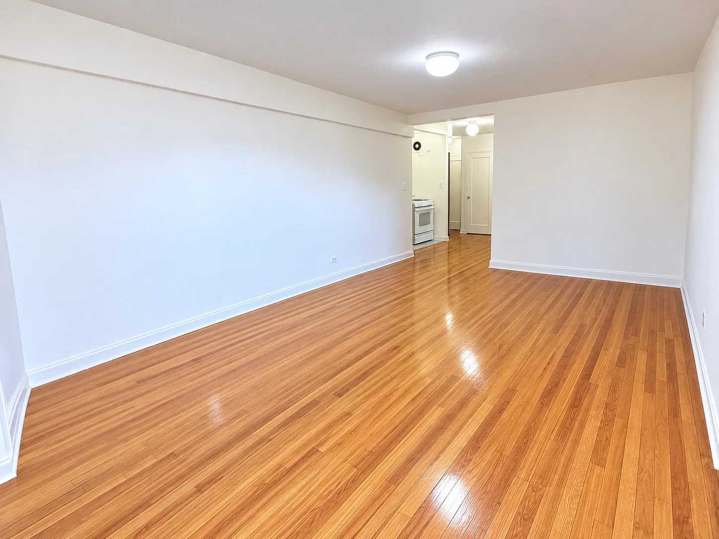 1 bed, $1,713 — Photo 2