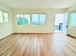 1120-1122 N Prospect Ave, Hermosa Beach, CA 90254