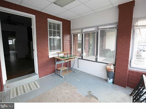 2nd image of 5811 N Marshall St