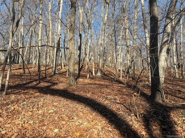 Woodhull Landing, Miller Place, NY 11764