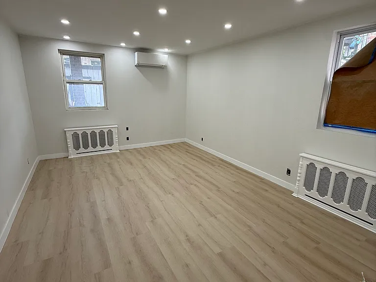 164 Pembroke St #1 — Photo 8