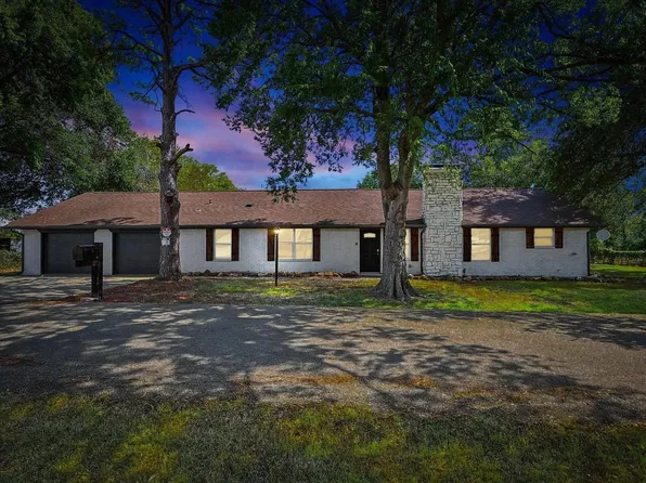 9884 Cherokee Trl, Quinlan, TX 75474