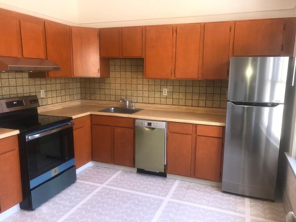 1st image of 3668 20th St #F