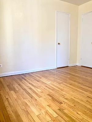 Rented by New York Residence | media 30