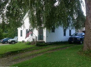 123 Pleasant St, Oxford, ME 04270