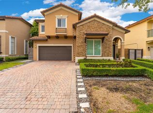 22618 SW 94th Path, Cutler Bay, FL 33190