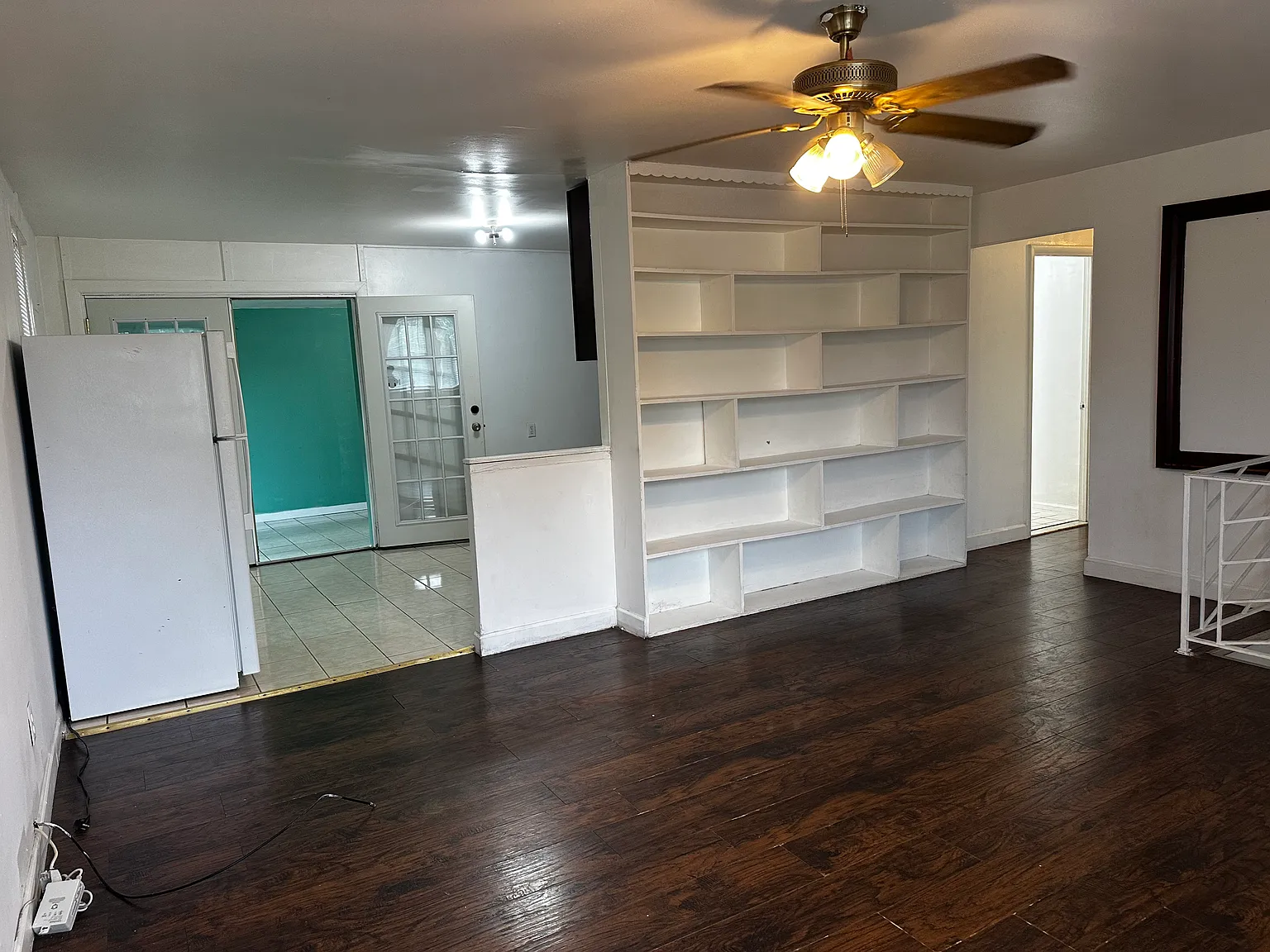 9510 Castle Dr — Photo 4