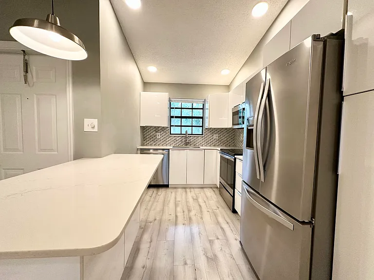 2800 Palmwood Ter #2210 — Photo 4