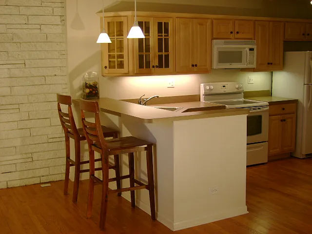 708 W Roosevelt Rd #100B1 — Photo 4