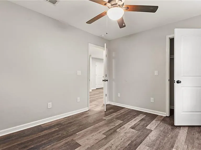 1095 Mountain Springs Dr NW — Photo 28