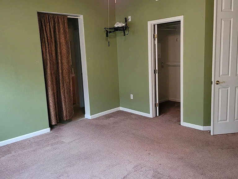 3429 Monaghan St — Photo 7
