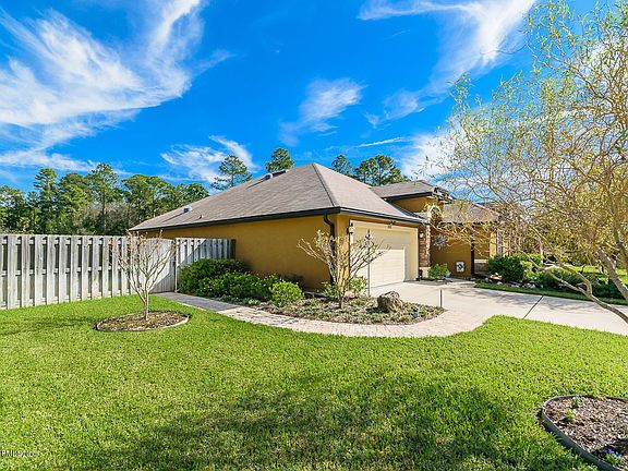 3rd image of 525 Arborwood Dr