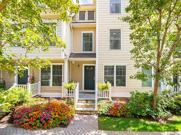 85 Camp Avenue APT 6D, Stamford, CT 06907