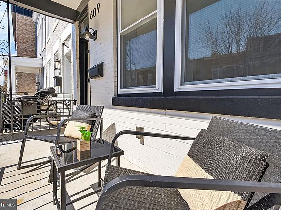 4th image of 609 Harvard St NW