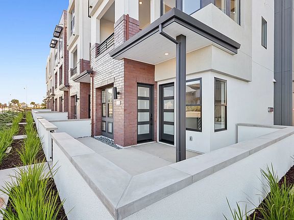 Rooftops Lot 1706 Exterior