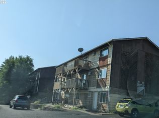 912 SE 2nd St, Pendleton, OR 97801