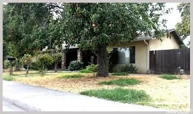 1705 Rose Ave photo 1