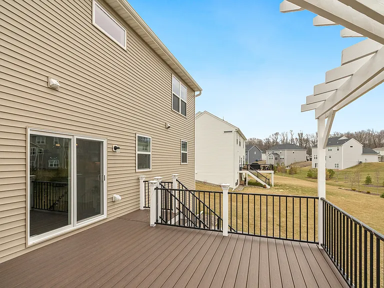 657 Aster Rd — Photo 31